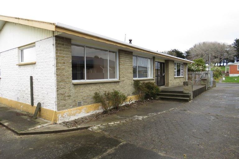 Photo of property in 51 Lauder Crescent, Heidelberg, Invercargill, 9812