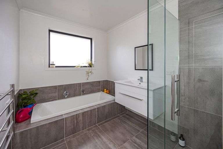 Photo of property in 28a Gardiners Road, Awamoa, Oamaru, 9495