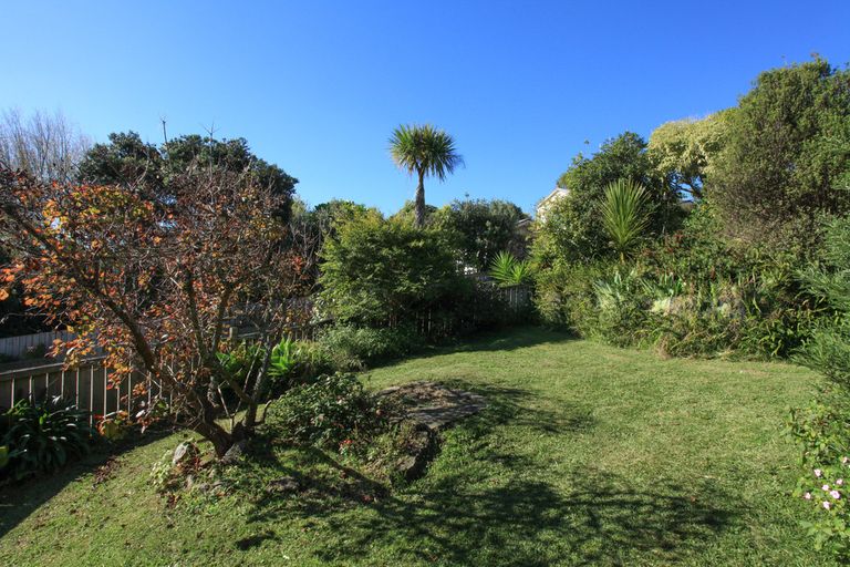 Photo of property in 18 Lily Street, Raglan, 3225