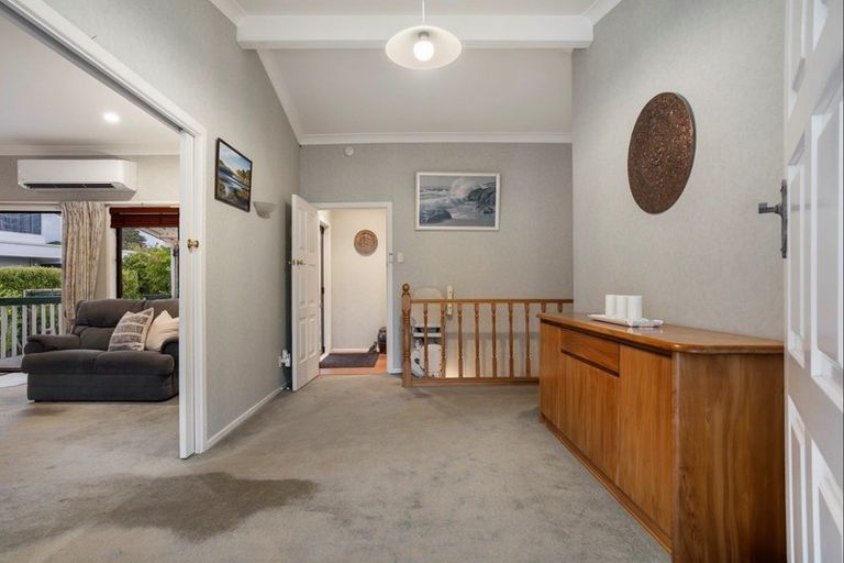 Photo of property in 156 Oceanbeach Road, Mount Maunganui, 3116