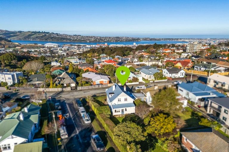Photo of property in 649 Highgate, Maori Hill, Dunedin, 9010