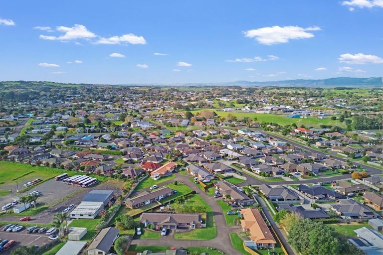 Photo of property in 11/15 O'sullivan Place, Waiuku, 2123