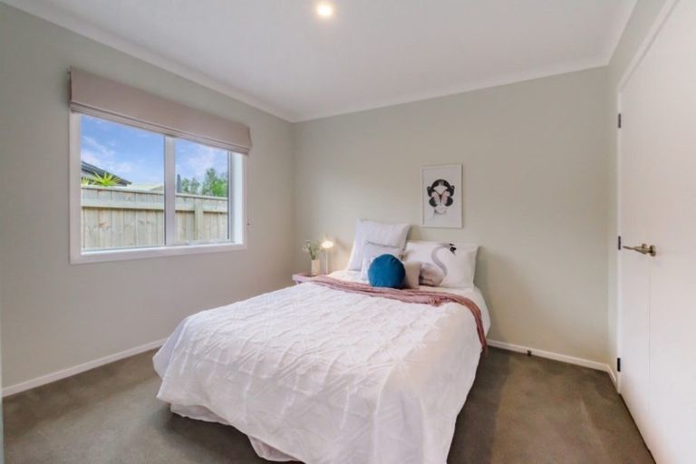 Photo of property in 12 Gardner Place, Otaki, 5512