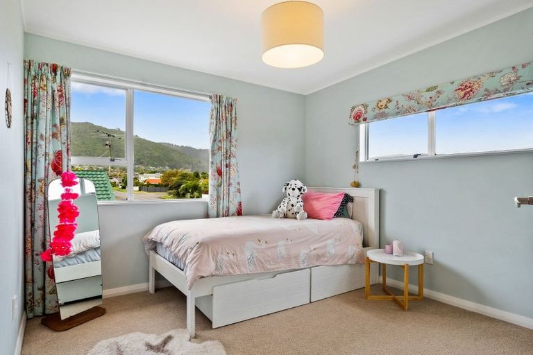 Photo of property in 35a Sylvan Avenue, Waikanae, 5036