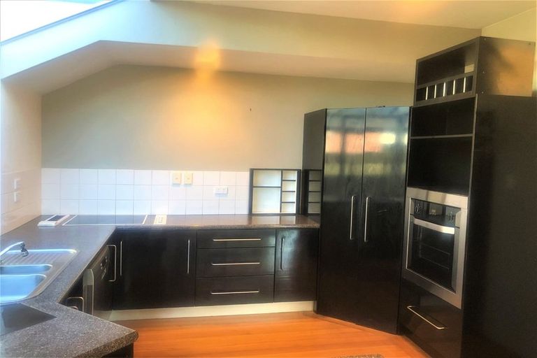 Photo of property in 3 Munro Place, Flagstaff, Hamilton, 3210