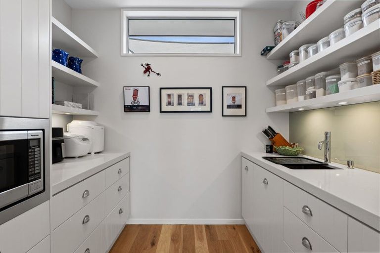 Photo of property in 2 Burgess Street, Sumner, Christchurch, 8081