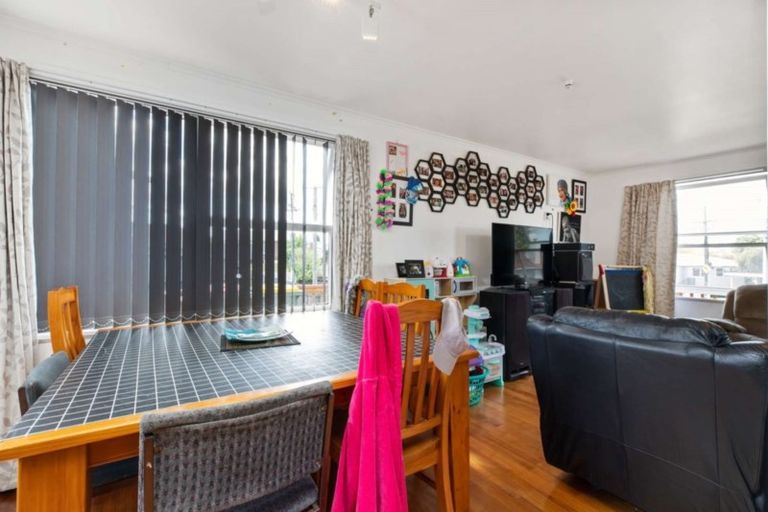 Photo of property in 33 Orion Street, Papakura, 2110