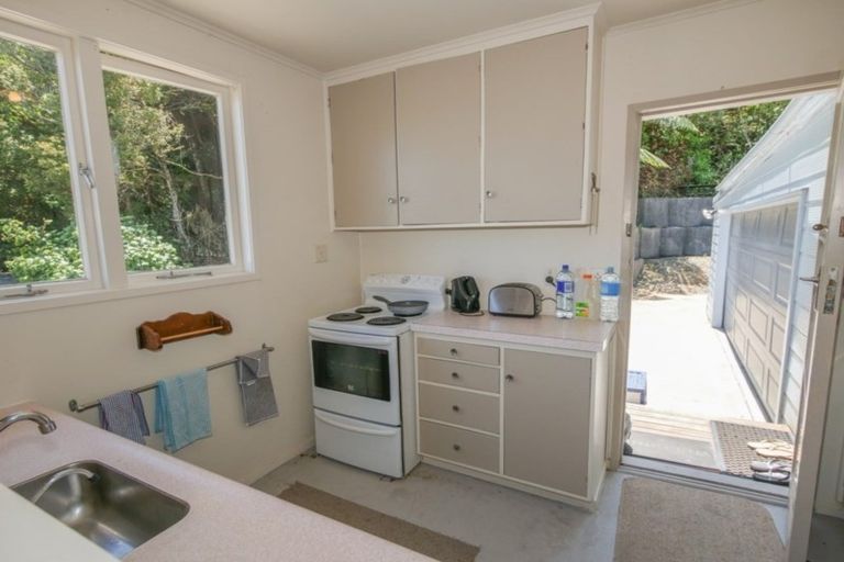Photo of property in 13 Bush Point Road, Cable Bay, 0420
