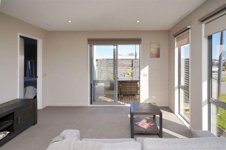 Photo of property in 38 Solander Road, Pegasus, 7612