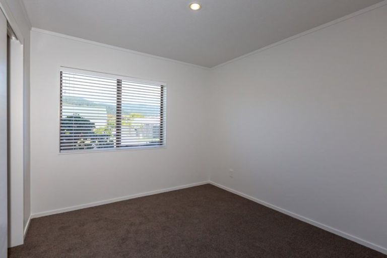 Photo of property in 2a Heihei Place, Paraparaumu, 5032
