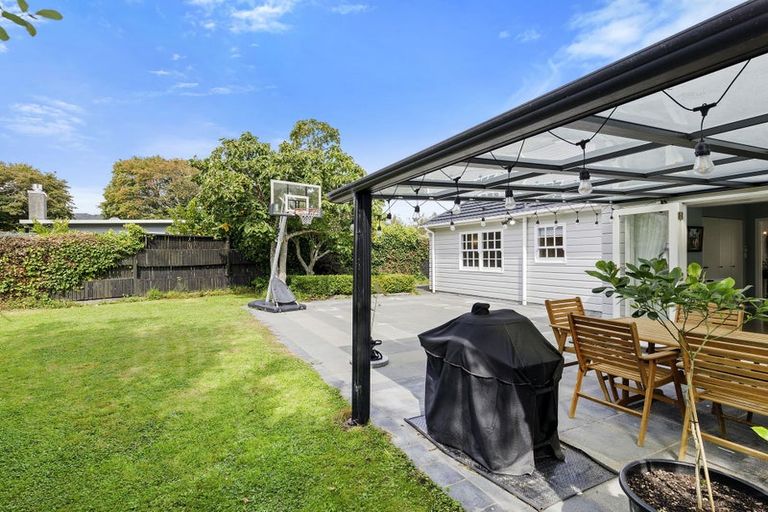 Photo of property in 9 Kukupa Grove, Heretaunga, Upper Hutt, 5018