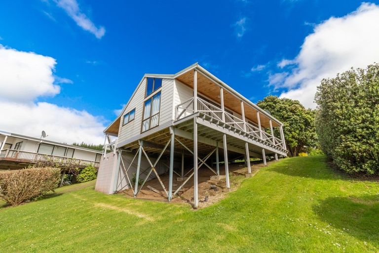 Photo of property in 221 Russell Bruce Place, Onemana, Whangamata, 3691