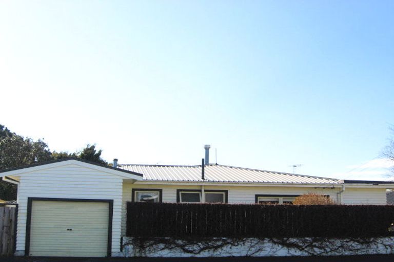 Photo of property in 21 Maratahu Street, Westown, New Plymouth, 4310