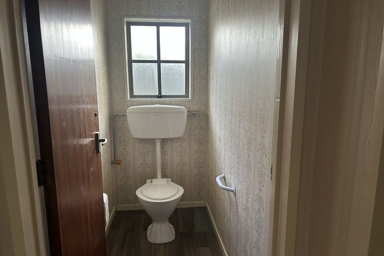 Photo of property in 5 Aintree Crescent, Awapuni, Palmerston North, 4412