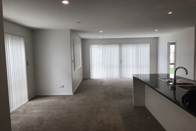 Photo of property in 219 Porchester Road, Takanini, 2112