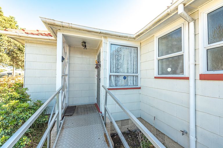 Photo of property in 54 Harper Street, Gonville, Whanganui, 4501