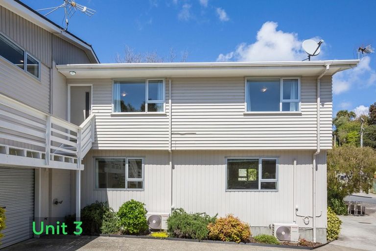 Photo of property in 3/7 Arawhata Street, Ranui, Porirua, 5024