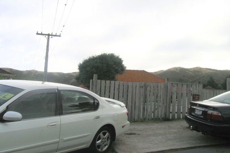 Photo of property in 21 Chew Place, Ranui, Porirua, 5024
