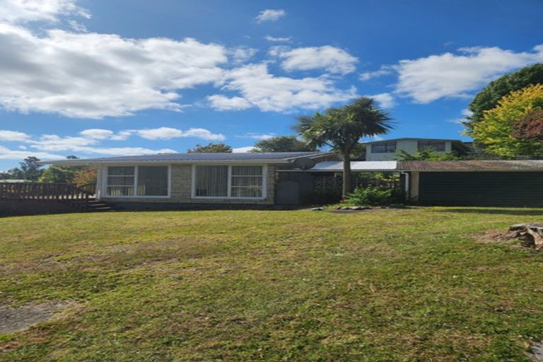 Photo of property in 1 Margan Place, Red Hill, Papakura, 2110