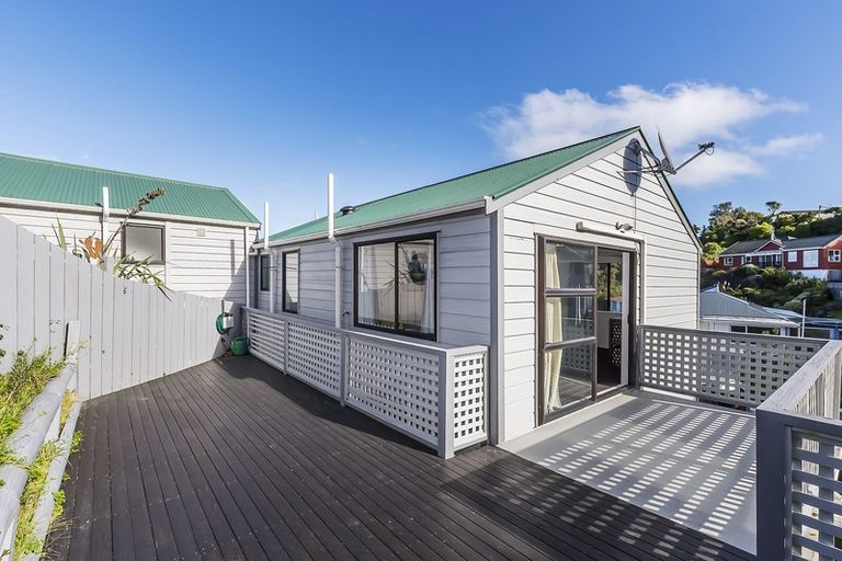 Photo of property in 31 Wye Street, Island Bay, Wellington, 6023