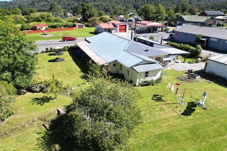 Photo of property in 8 Hilton Street, Blackball, 7804