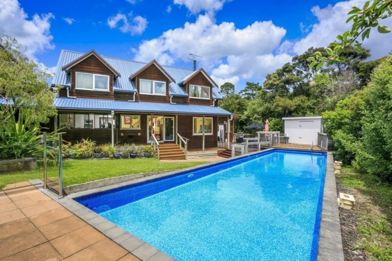 Photo of property in 26 Wicklam Lane, Greenhithe, Auckland, 0632