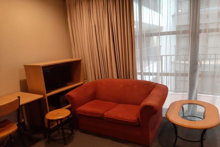 Photo of property in Atrium Apartments, 3i/154 The Terrace, Wellington Central, Wellington, 6011