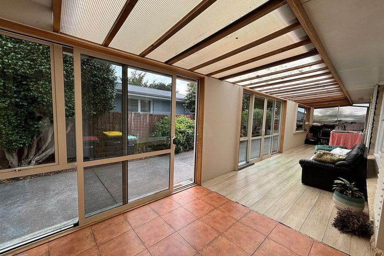 Photo of property in 31 Deepdale Street, Burnside, Christchurch, 8053