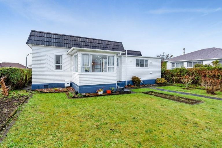 Photo of property in 16 Achilles Street, Stratford, 4332