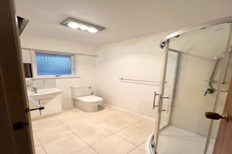 Photo of property in 1/74 Creyke Road, Ilam, Christchurch, 8041