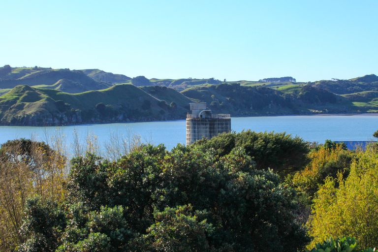 Photo of property in 18 Lily Street, Raglan, 3225