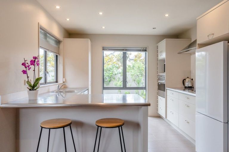 Photo of property in 15a Burdale Street, Riccarton, Christchurch, 8011