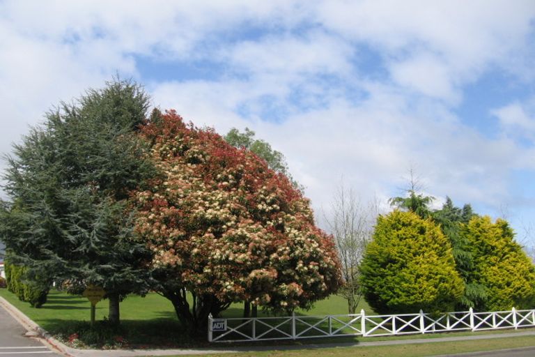 Photo of property in Liston Heights, 19/3 Liston Avenue, Hilltop, Taupo, 3330