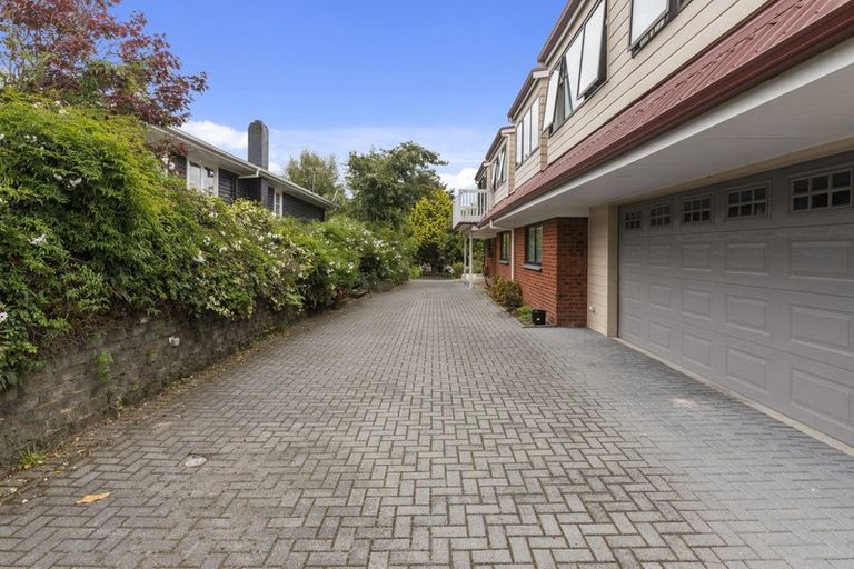 Photo of property in 87 Grand Vue Road, Kawaha Point, Rotorua, 3010
