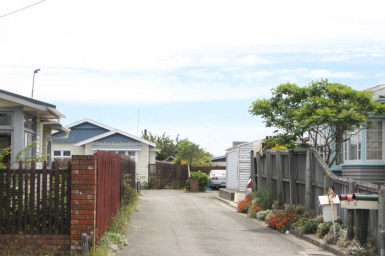 Photo of property in 17c Ottawa Road, Wainoni, Christchurch, 8061