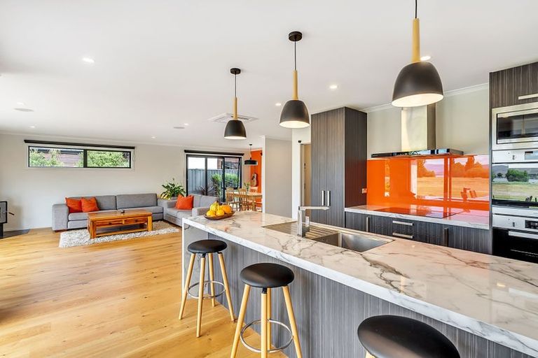 Photo of property in 56 Perriam Place, Mount Pisa, Cromwell, 9383