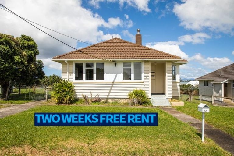 Photo of property in 51 Hillary Crescent, Belmont, Auckland, 0622