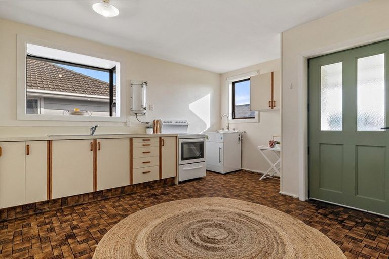 Photo of property in 81 Hargood Street, Woolston, Christchurch, 8062