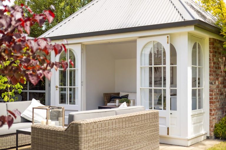 Photo of property in 40 Weka Street, Fendalton, Christchurch, 8041