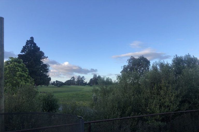 Photo of property in 2/11 Troon Place, Papatoetoe, Auckland, 2025