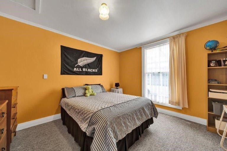 Photo of property in 30 Collins Street, Hawera, 4610