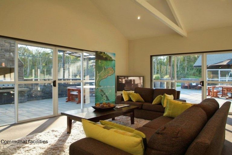 Photo of property in 69 Parawera Drive, Acacia Bay, Taupo, 3330
