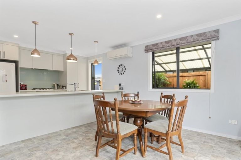 Photo of property in 16 Macloughlin Drive, Te Puke, 3119