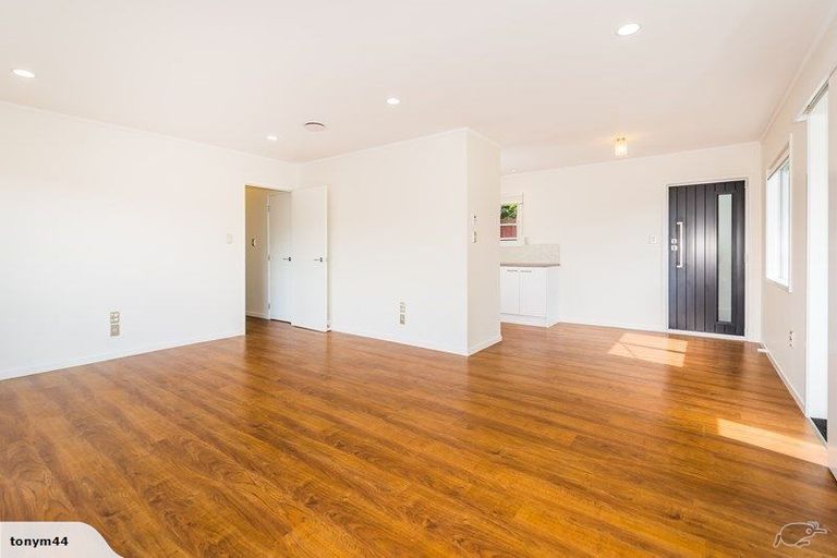 Photo of property in 30 Nigel Road, Browns Bay, Auckland, 0630