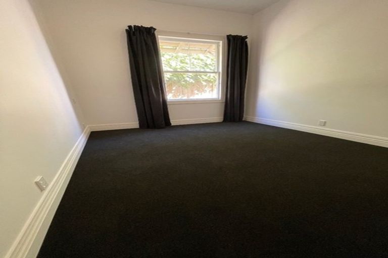 Photo of property in 129 Daniell Street, Newtown, Wellington, 6021