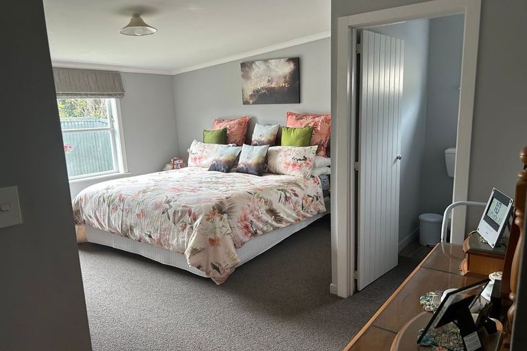 Photo of property in 11 Summerhays Street, Terrace End, Palmerston North, 4410