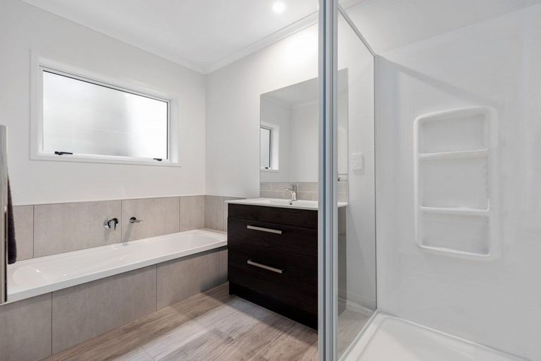 Photo of property in 180 Castlewold Drive, Bethlehem, Tauranga, 3110