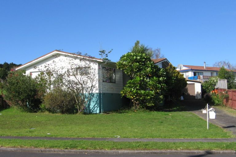 Photo of property in 21 Aronia Way, Goodwood Heights, Auckland, 2105