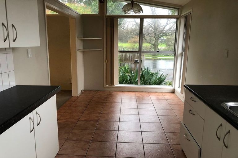 Photo of property in 423 Bucklands Beach Road, Bucklands Beach, Auckland, 2012