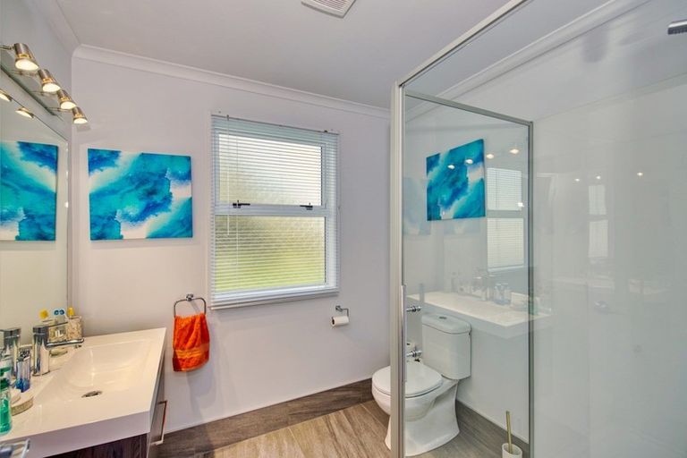 Photo of property in 1 Wharuka Glade, Mangawhai, 0505